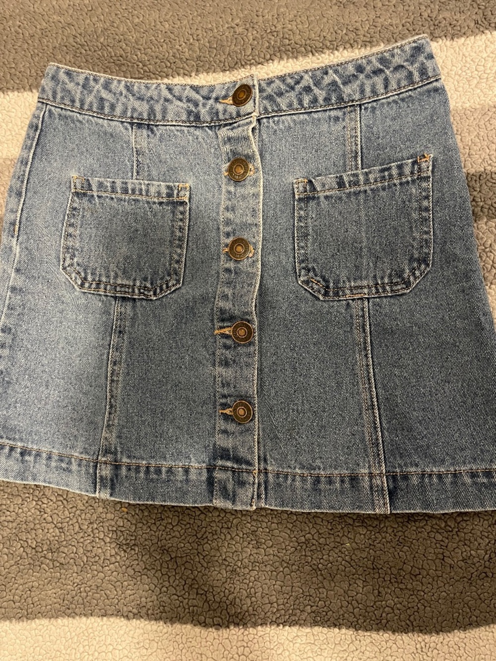 Denim skirt